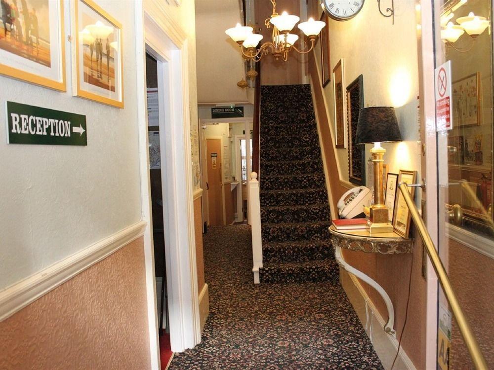 The Sherwood Gasthuis 4*